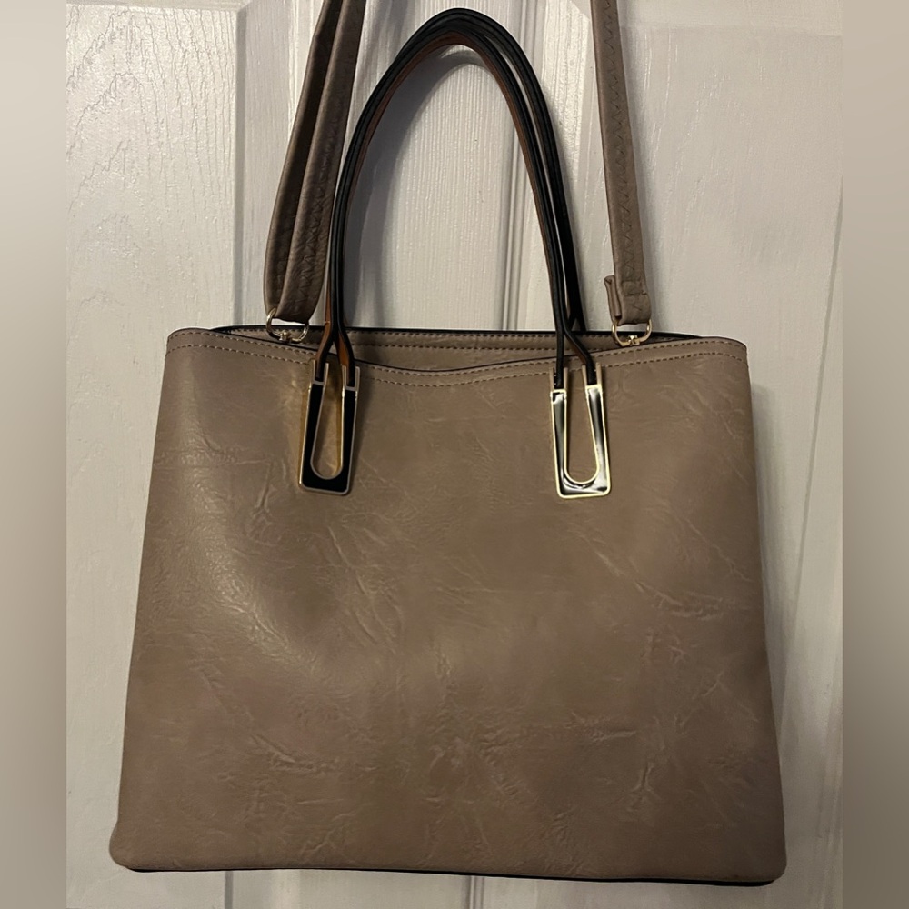 EUC Beautiful Cream Structured Tote with Black Handles and removable strap
